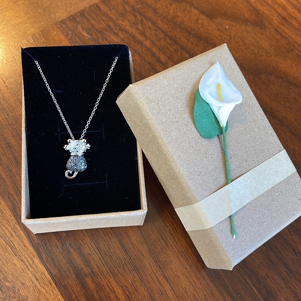 EUC CRYSTAL CAT STERLING SILVER NECKLACE - BEAUTIFUL! - Picture 6 of 6